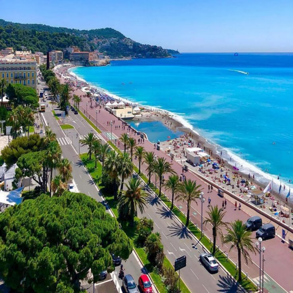 cannes plage